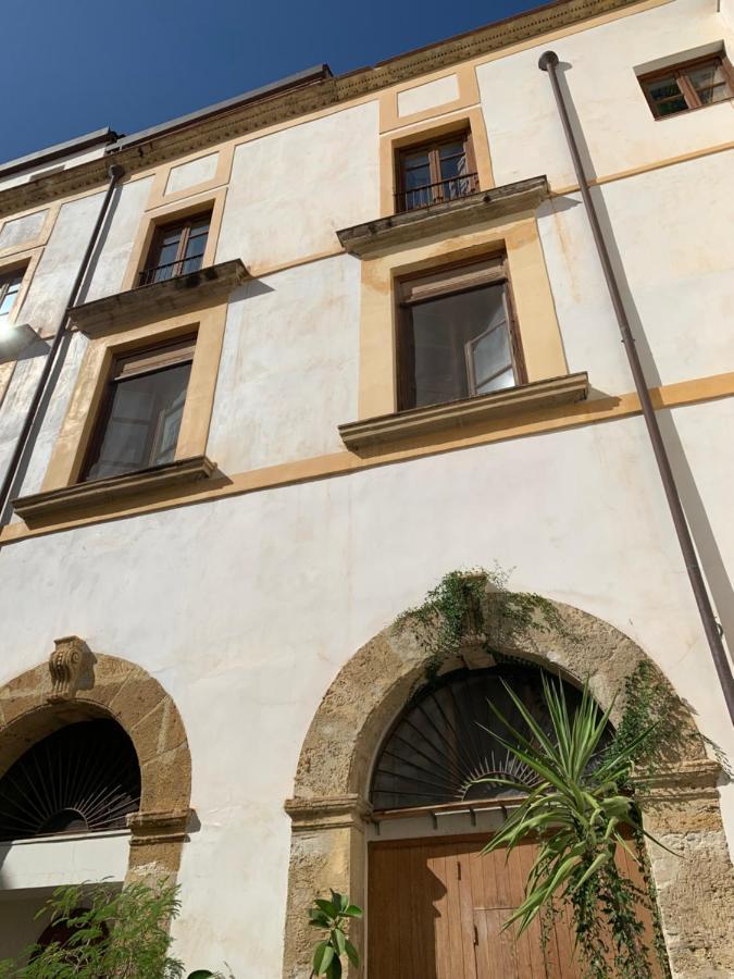 Palazzo Resuttana Apartment Palermo Exterior photo